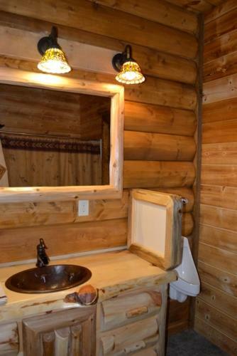 Rustic Cabin Rental