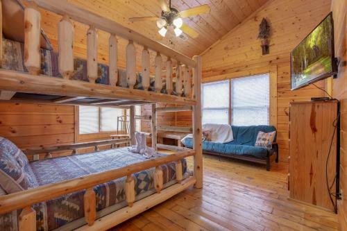 Creekside Getaway