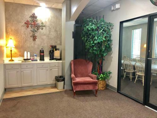 Travelers Rest Motel