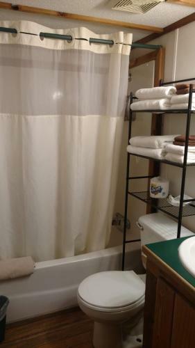 Chama River Bend Lodge