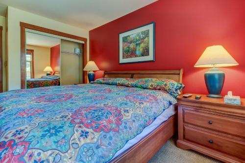 Powderhorn Lodge 209