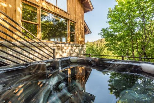Skydance Cabin