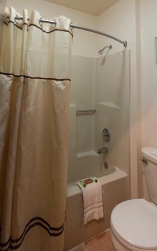 Hotel Spring Valley Inn