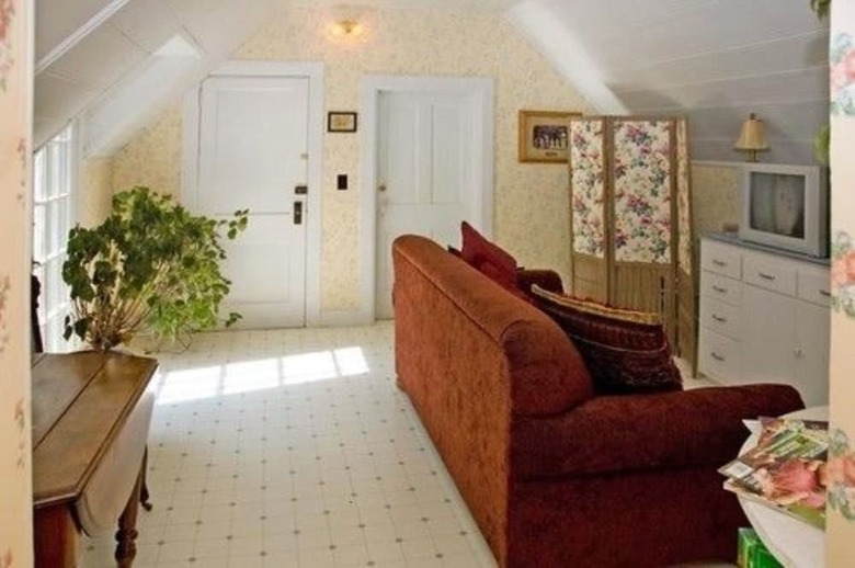 Lindsay House Bed And Breakfast