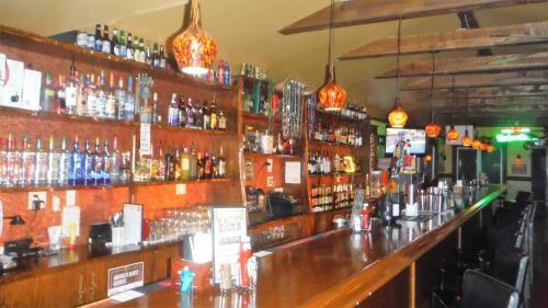 Posada Up A Creek Inn