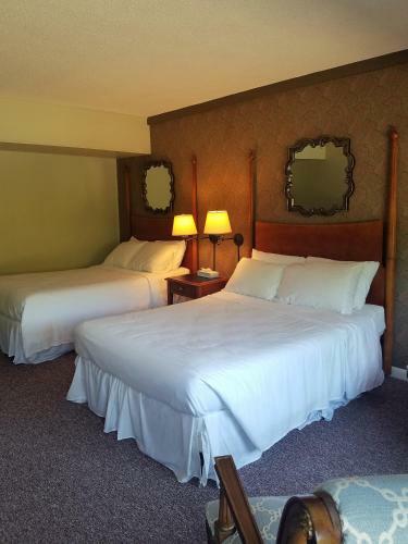 Posada High Meadows Inn