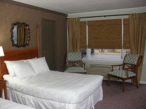 Posada High Meadows Inn