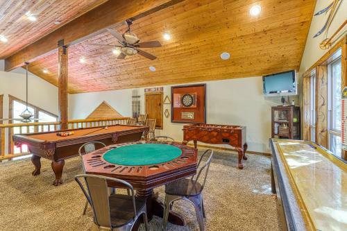Rocky Pines Lodge