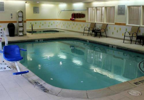 Hotel Fairfield Inn & Suites Farmington
