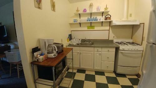 Bird Creek Apartment