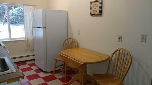 Bird Creek Apartment