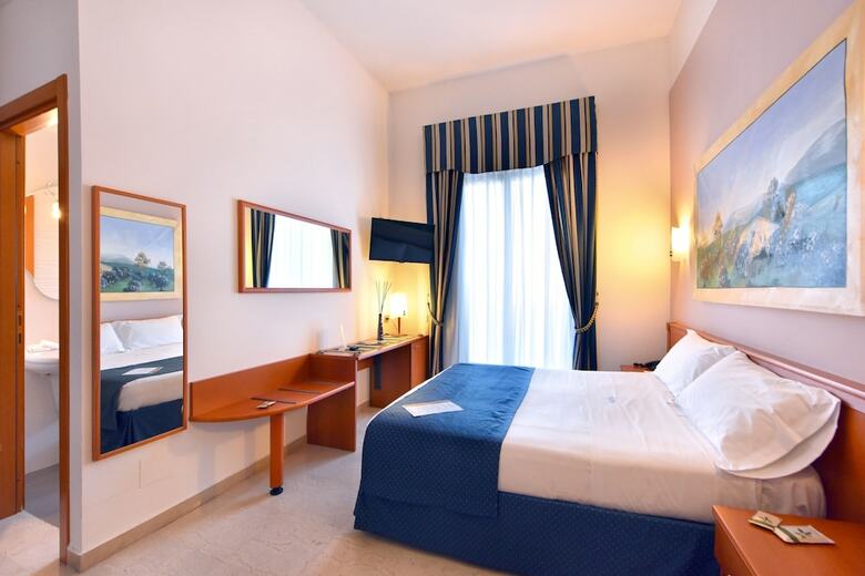 Hotel D'altavilla