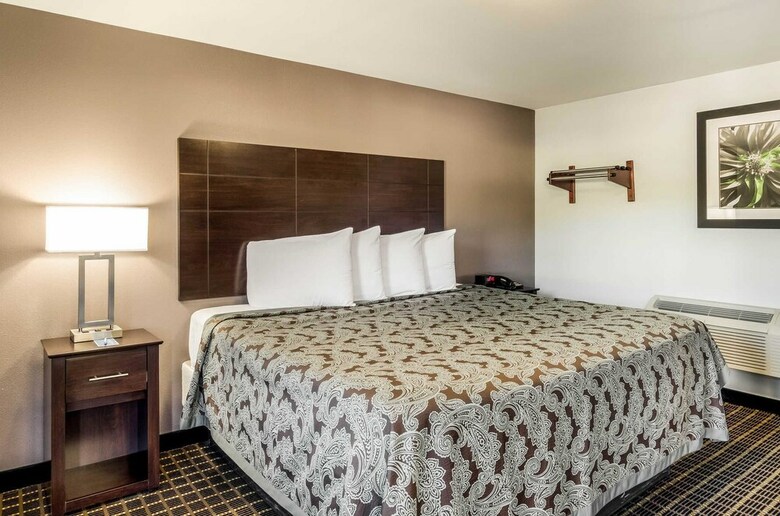 Hotel Rodeway Inn Middleboro-plymouth