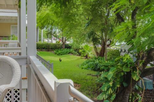 Hemingway Hideaway