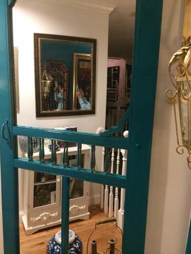 Bed & Breakfast Inn 38 Oak Bluff Circle