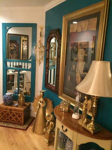 Bed & Breakfast Inn 38 Oak Bluff Circle