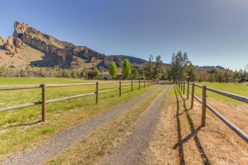 Smith Rock Casa