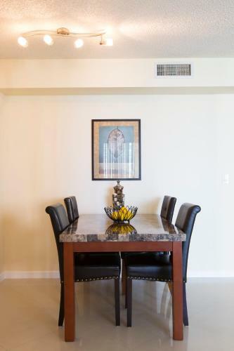 Apartment By Great Sunny Isles Lodging