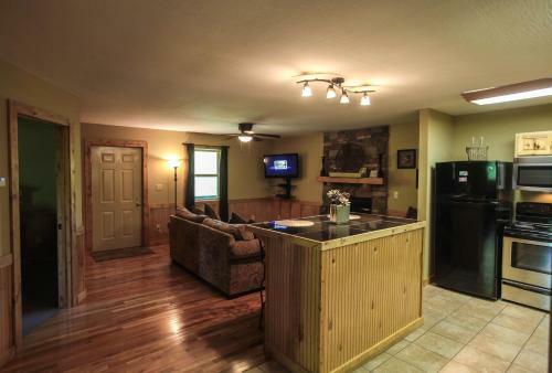 Outback - Hocking Hills Cabin
