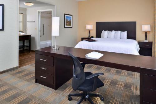 Hotel Hampton Inn & Suites California University-pittsburgh