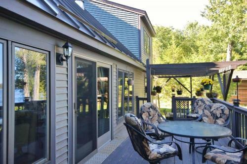 The Lake House
