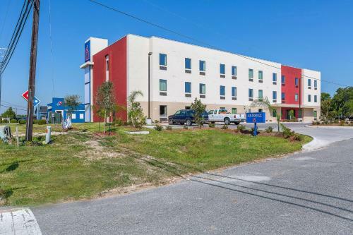 Hotel Motel 6 Texas City I-45 South