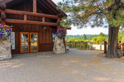 White Elm Lane 04 | Discover Sunriver