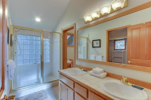 25 Topflite Ln