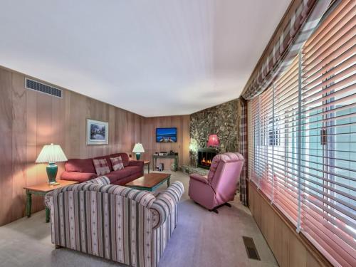 The Stanford 865s Home