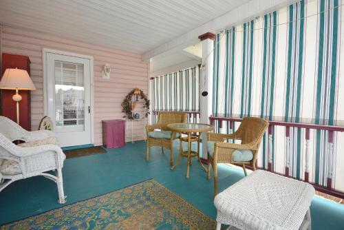 Campbell House B&B
