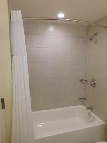 Hotel Days Inn & Suites By Wyndham Kearney