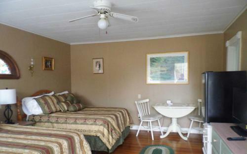 Posada Otter Creek Inn