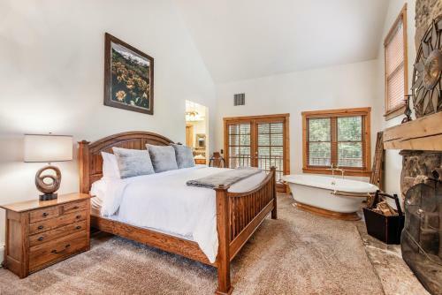 Fox Hollow Home