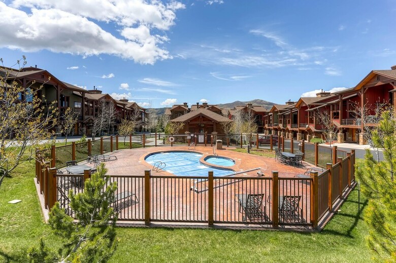 Cimarron Townhomes 1