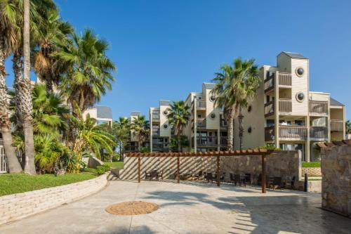 Solare Garden Villa 885