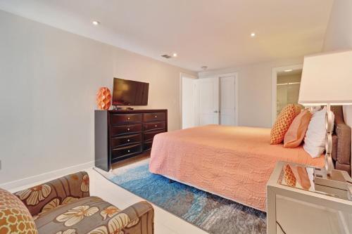 Solare Garden Villa 885