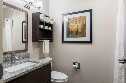 Hotel Quality Inn Warsaw Near Rappahannock River