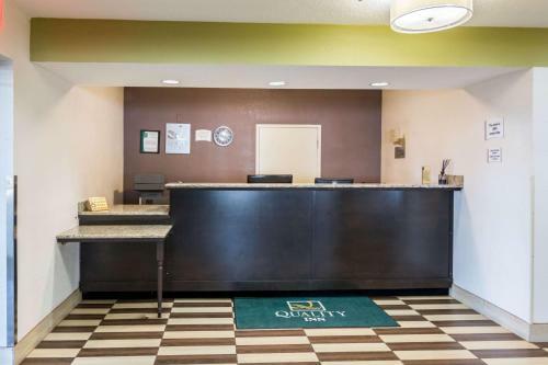 Hotel Quality Inn Warsaw Near Rappahannock River