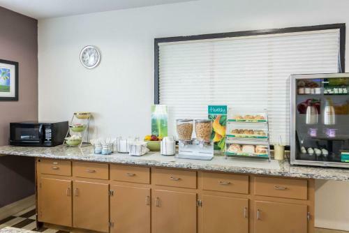 Hotel Quality Inn Warsaw Near Rappahannock River