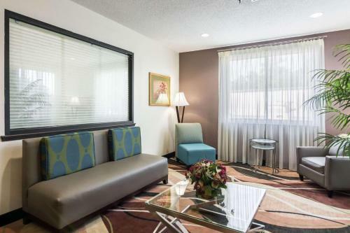Hotel Quality Inn Warsaw Near Rappahannock River