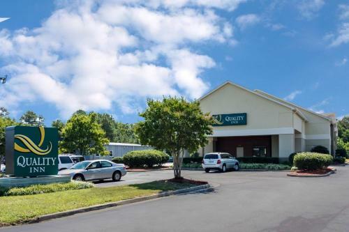 Hotel Quality Inn Warsaw Near Rappahannock River
