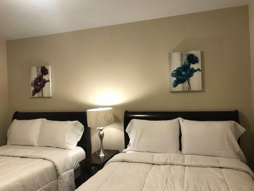 Luxurious 3 Bedroom House The Woodlands Tx