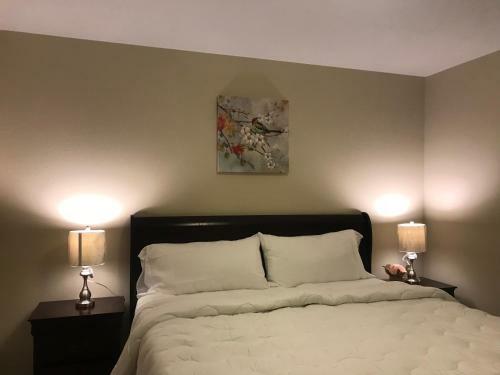 Luxurious 3 Bedroom House The Woodlands Tx