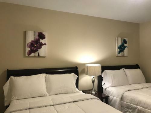 Luxurious 3 Bedroom House The Woodlands Tx