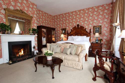 Hotel Antrim 1844