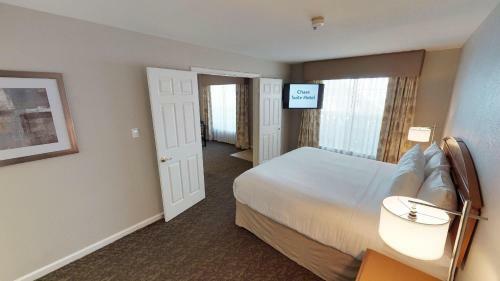 Hotel Chase Suites Brea