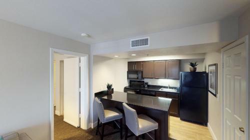 Hotel Chase Suites Brea