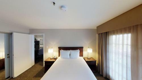 Hotel Chase Suites Brea