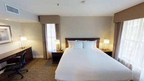 Hotel Chase Suites Brea