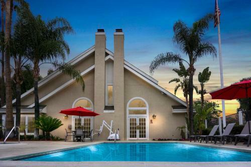 Hotel Chase Suites Brea